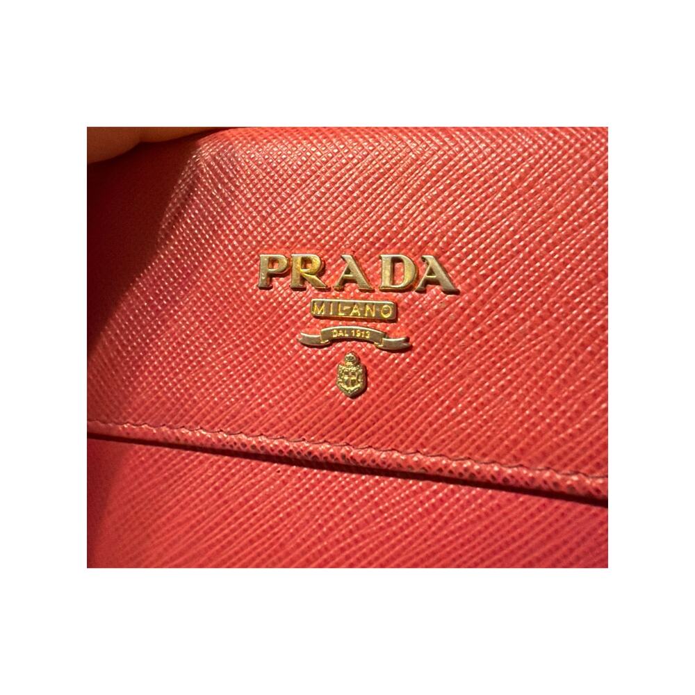 Prada Saffiano Leather Pink Compact Snap Wallet Authenticated - Picture 3 of 10
